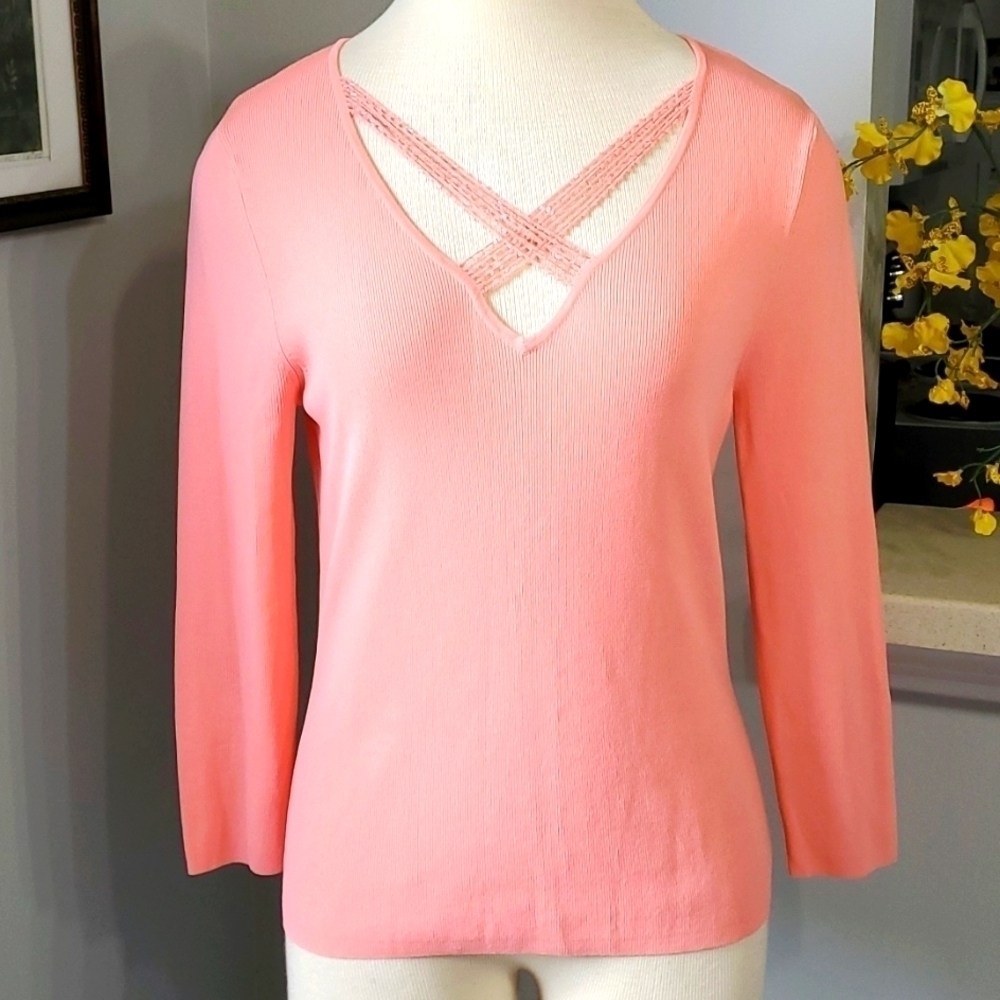 STUDIO V BY VERAILLES. Light weight sweater, pink/coral Size medium  3/4 sleeves